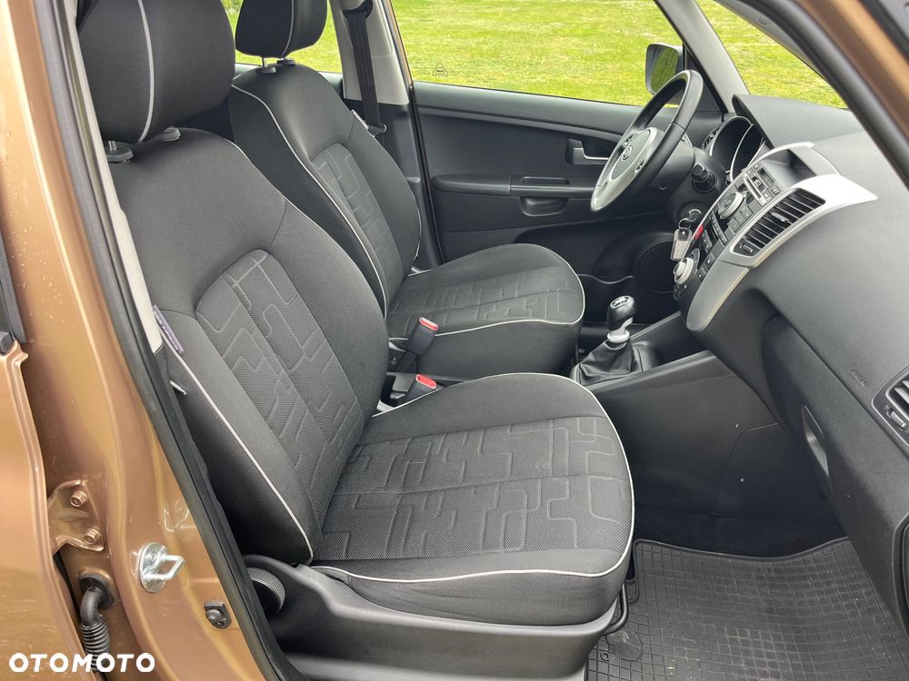 Kia Venga 1.4 CVVT ISG Spirit - 15