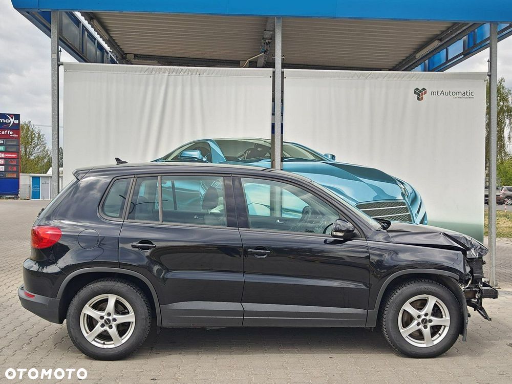Volkswagen Tiguan - 4