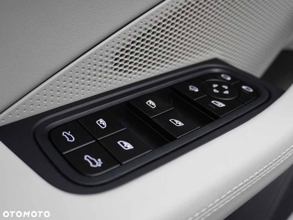 Porsche Macan 4 100kWh - 21
