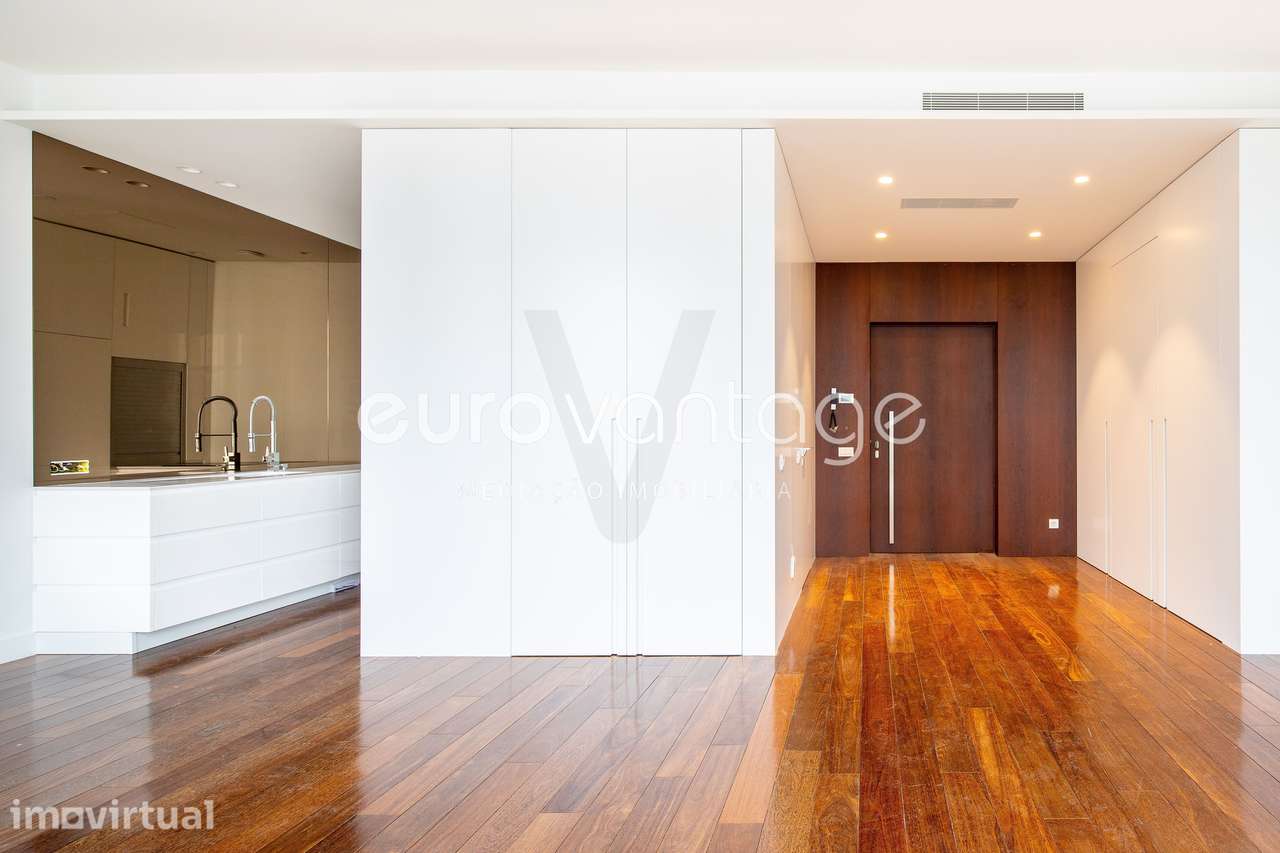 Apartamento T1 em Condomínio Fechado, Centro Leiria - Grande imagem: 5/19
