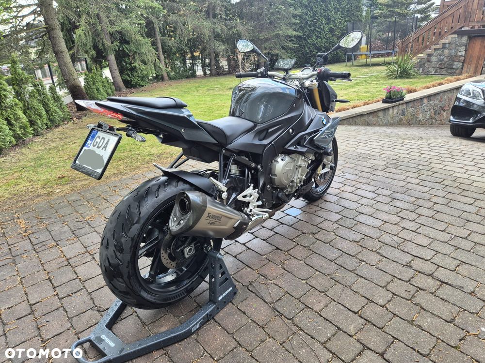 BMW S - 3