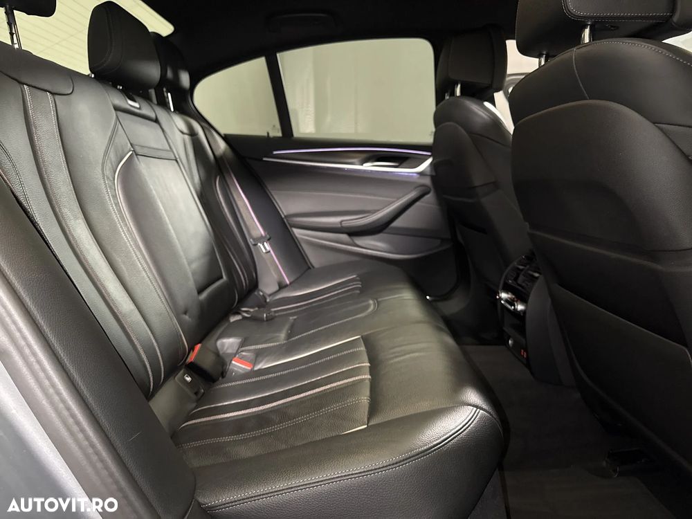 BMW Seria 5 530e Aut. - 13