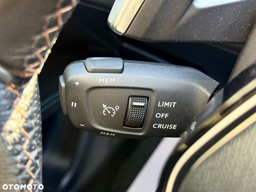 Peugeot 3008 BlueHDi 130 Stop & Start EAT8 GT - 28