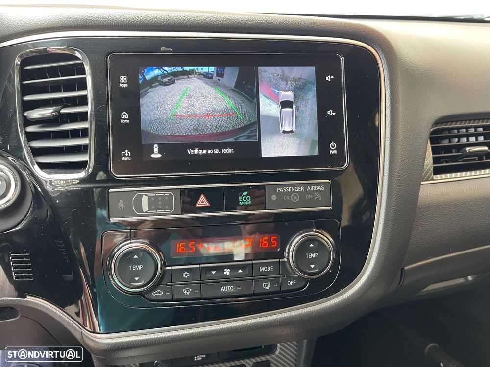 Mitsubishi Outlander - 27
