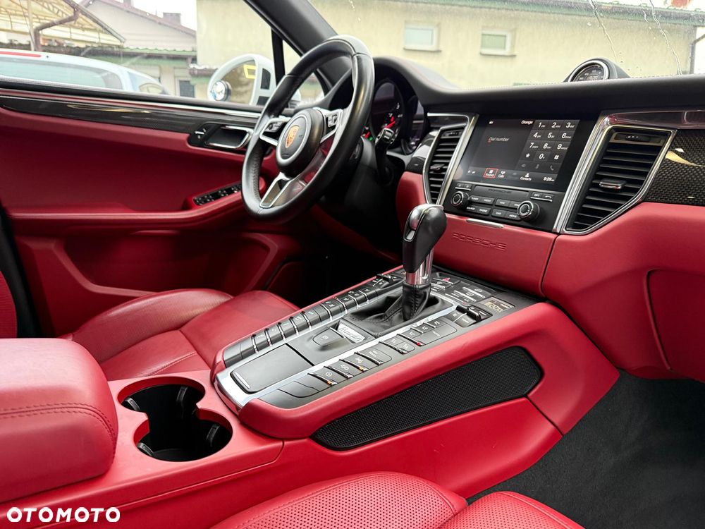 Porsche Macan GTS - 16