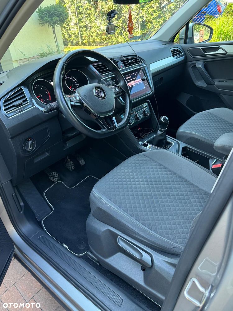 Volkswagen Tiguan 2.0 TDI BMT SCR Comfortline - 16