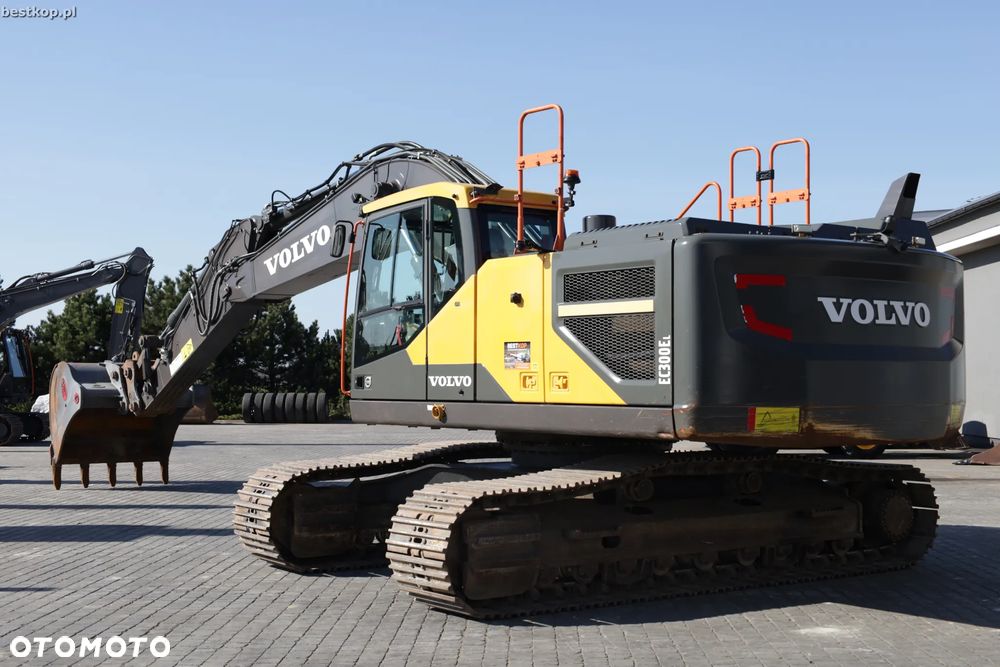 Volvo EC300EL - 36