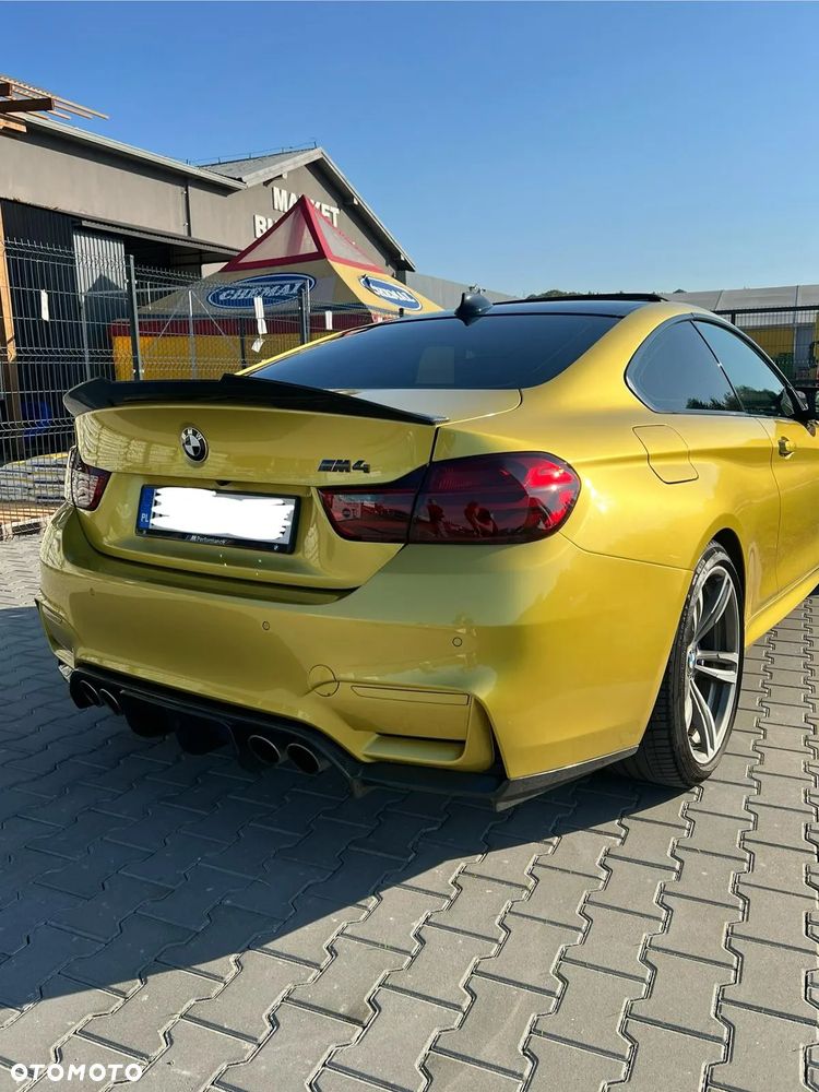 BMW M4 Coupe DKG - 6