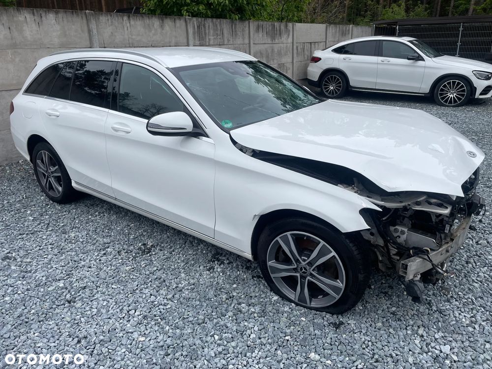 Mercedes-Benz Klasa C 300 d 4Matic 9G-TRONIC Avantgarde - 9