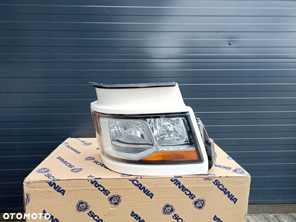 LAMPA SCANIA R S NOWY MODEL H7 - 1