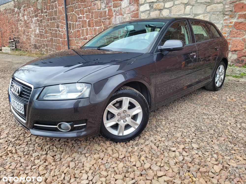 Audi A3 Sportback 1.4 TFSI Ambiente - 3