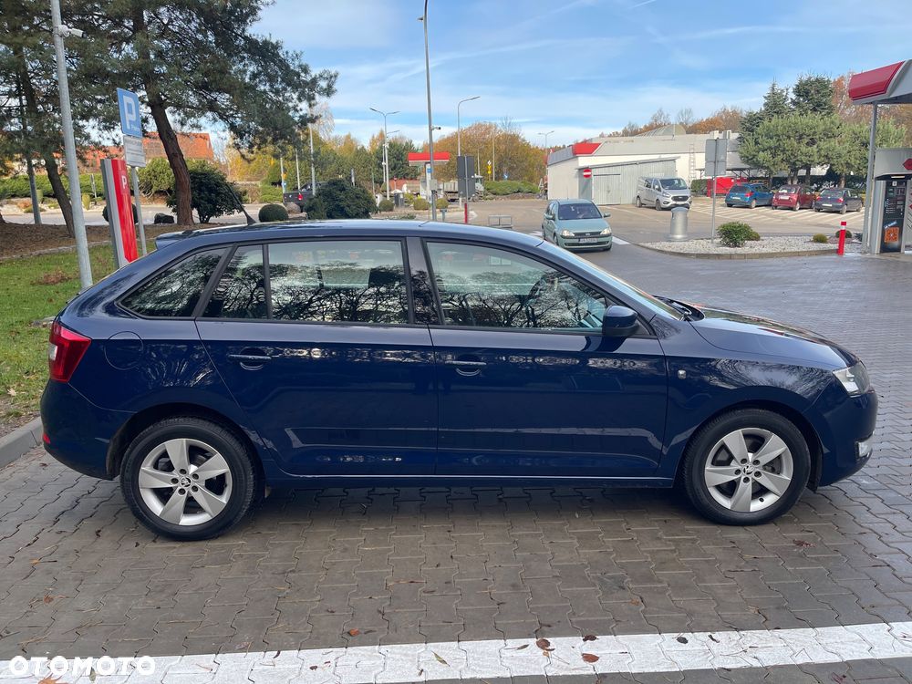 Skoda RAPID 1.6 TDI DPF Ambition Max - 6