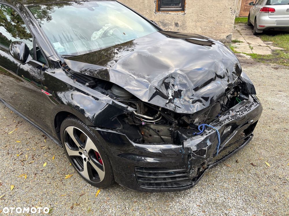 Volkswagen Golf VII 2.0 TSI BMT GTI - 6