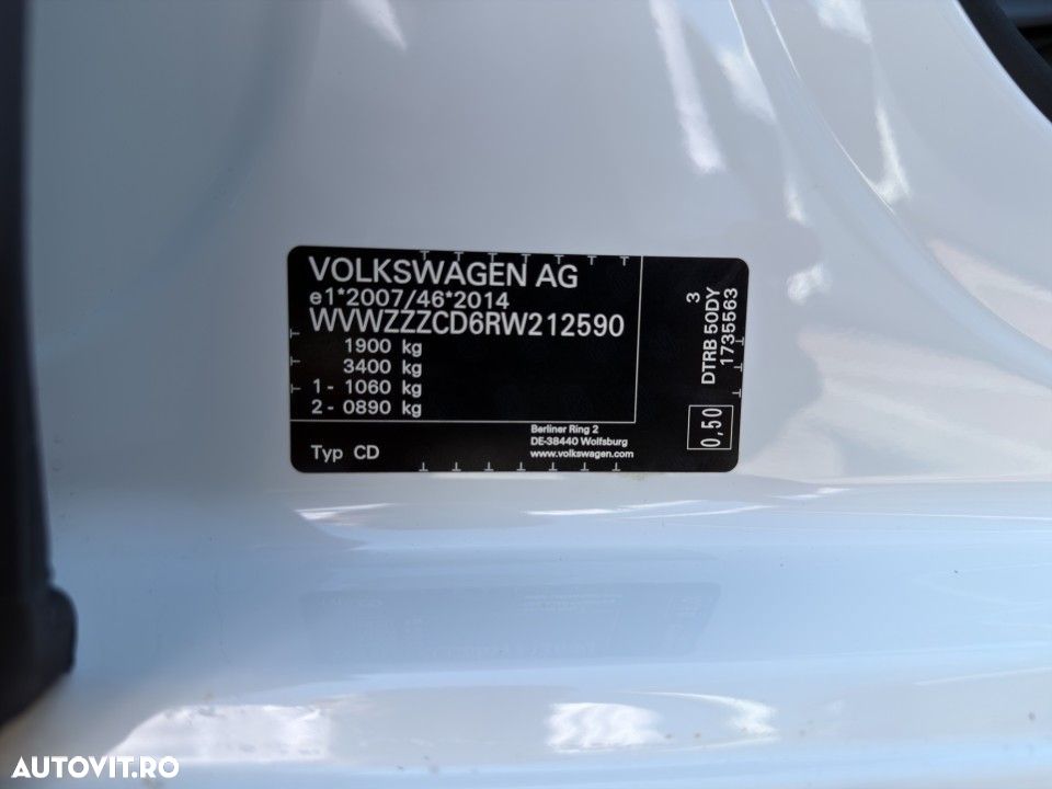 Volkswagen Golf - 23