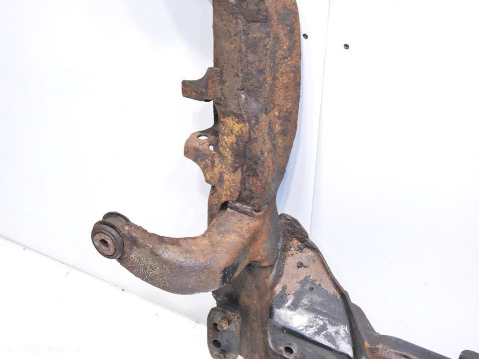 WÓZEK SANKI PRZÓD SAAB 9-5 - 4