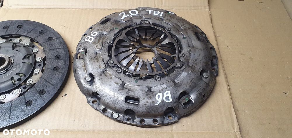 Sprzęgło tarcza docisk koło dwumas VW Passat B6 2.0 TDI - 5