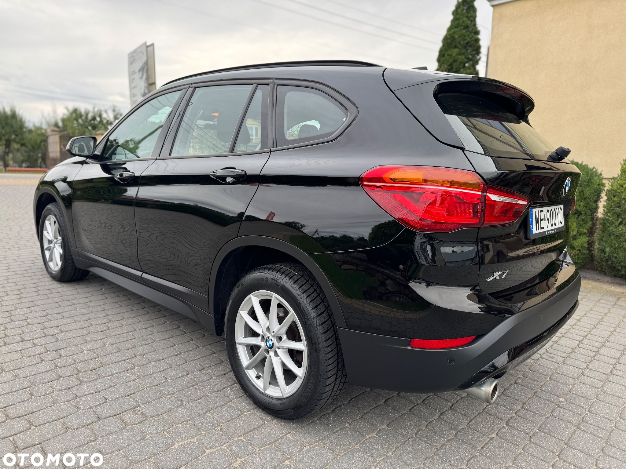 BMW X1 sDrive18i - 8