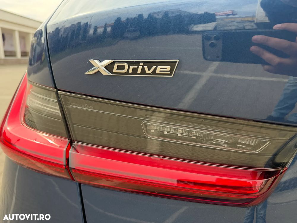 BMW Seria 3 330e xDrive AT PHEV - 9