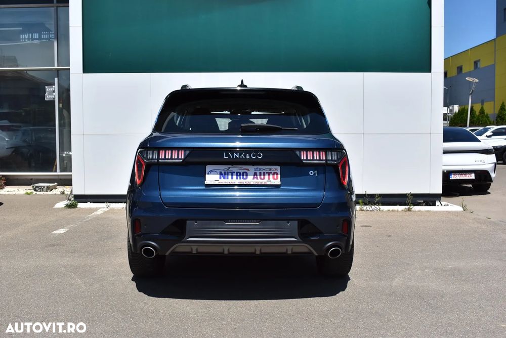 Lynk&Co 01 - 6