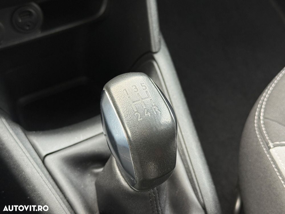 Peugeot 208 82 PureTech Style - 9