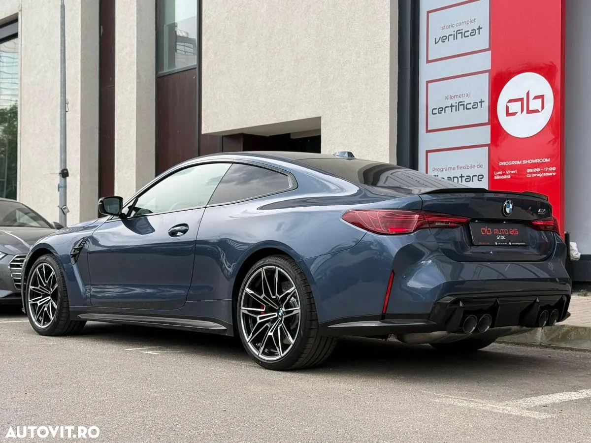 BMW M4 Competition M xDrive - 12