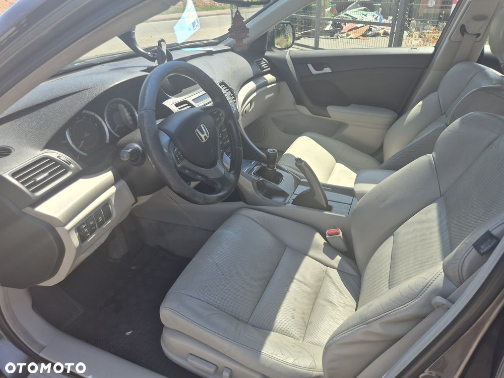 Honda Accord - 6