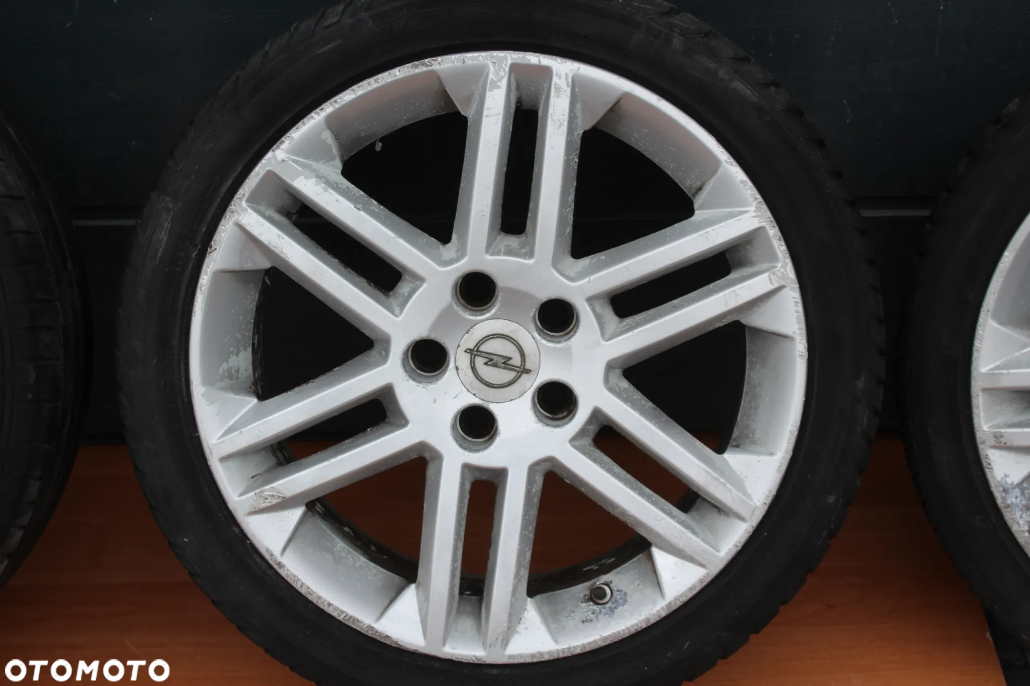 KOŁA FELGI ALUMINIOWE OPONY OPEL VECTRA C ASTRA H ZAFIRA B SIGNUM 17" 5x110 ET41 - 5