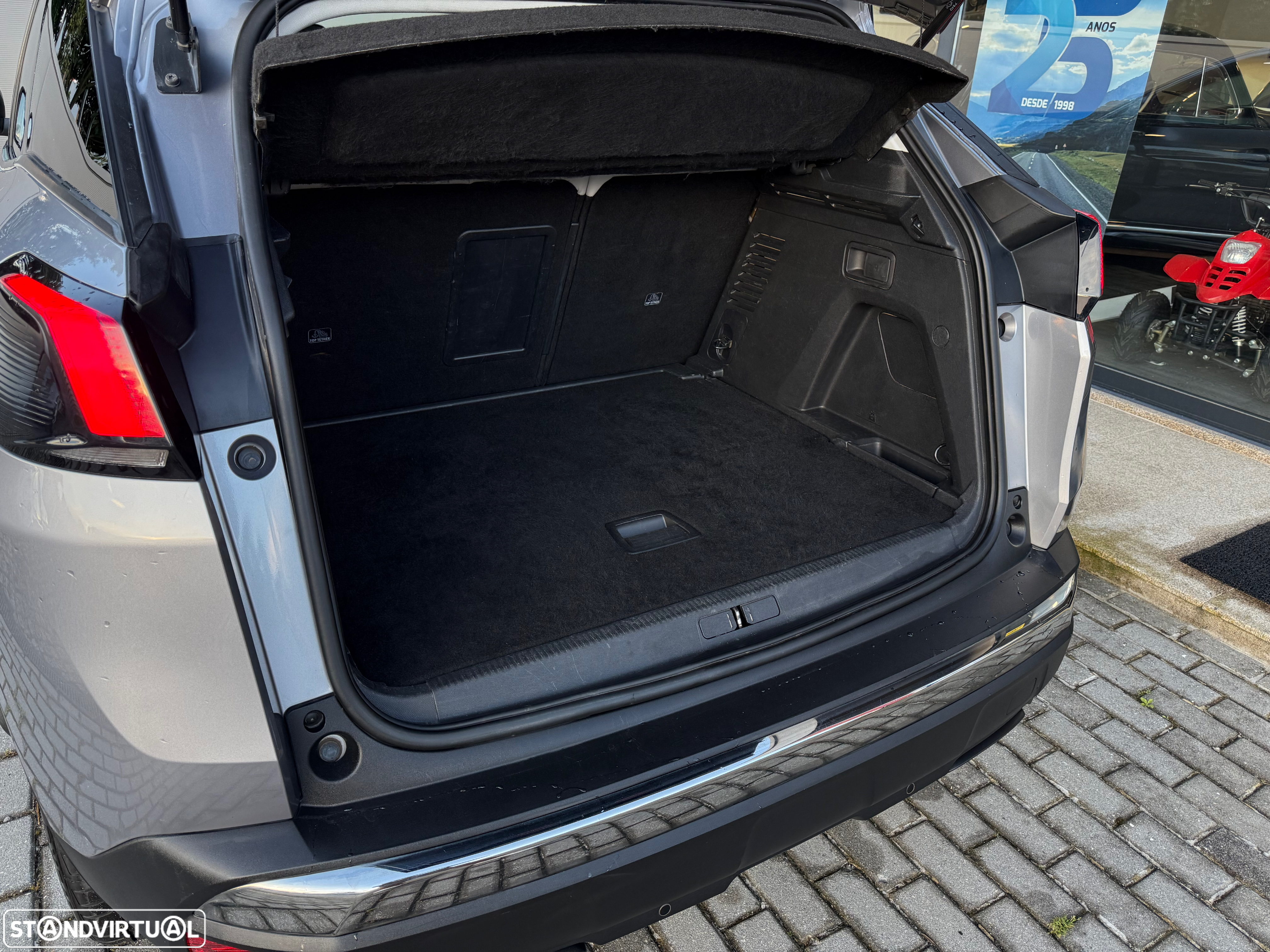 Peugeot 3008 1.5 BlueHDi Allure EAT8 - 20