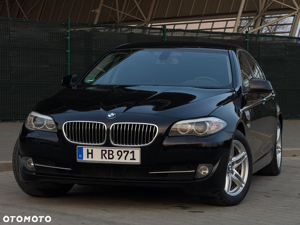 BMW Seria 5 520d - 14