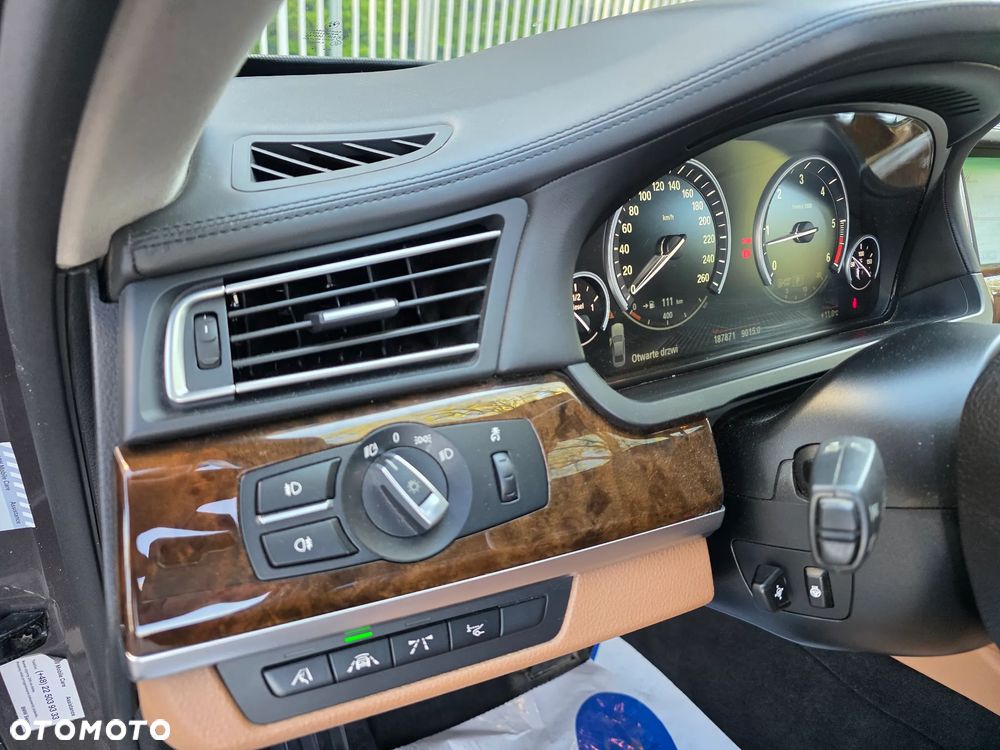 BMW Seria 7 730d xDrive - 7