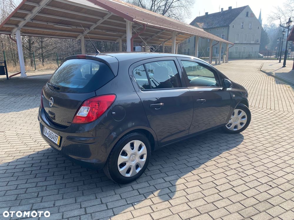 Opel Corsa - 3