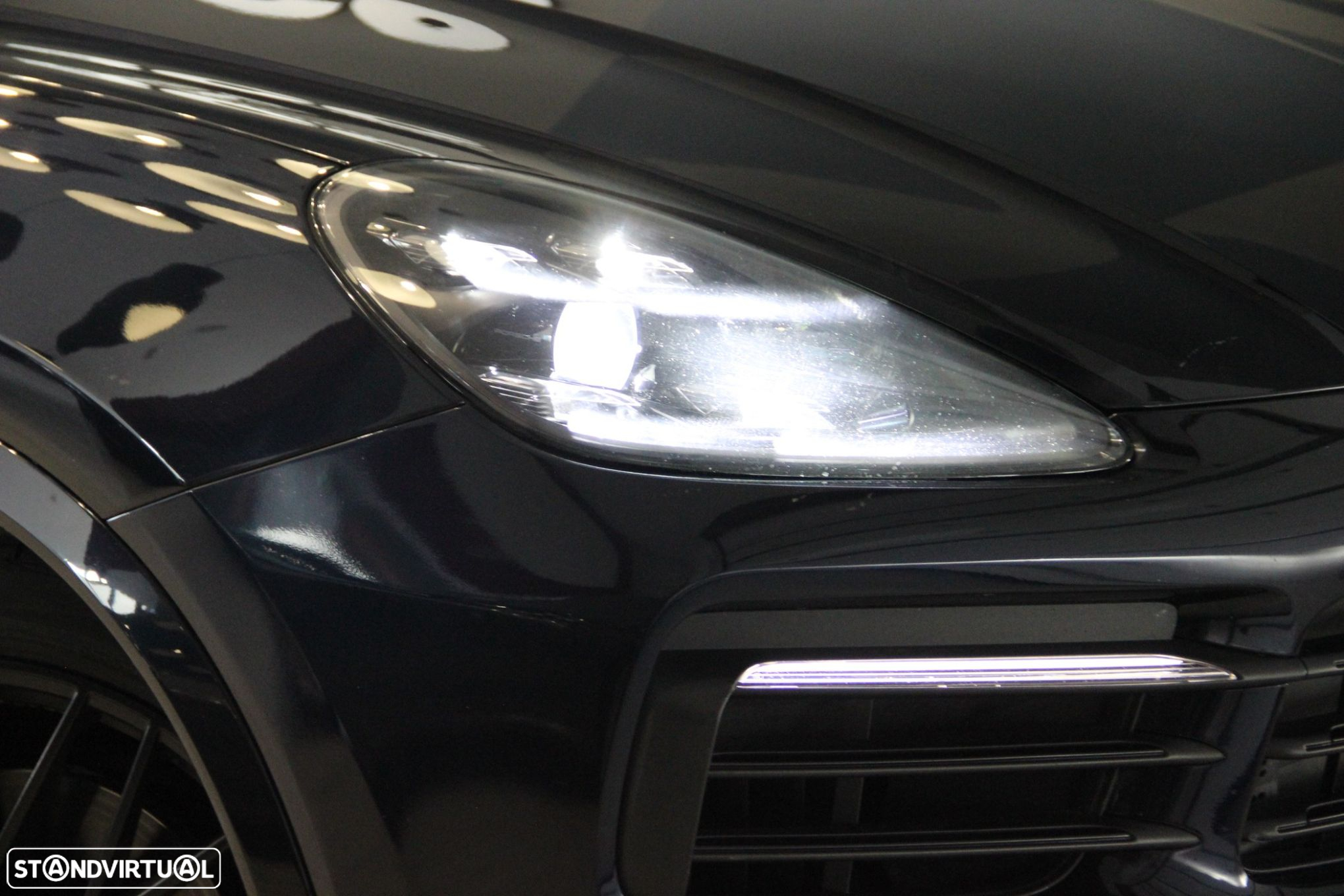 Porsche Cayenne E-Hybrid Platinum Edition - 16