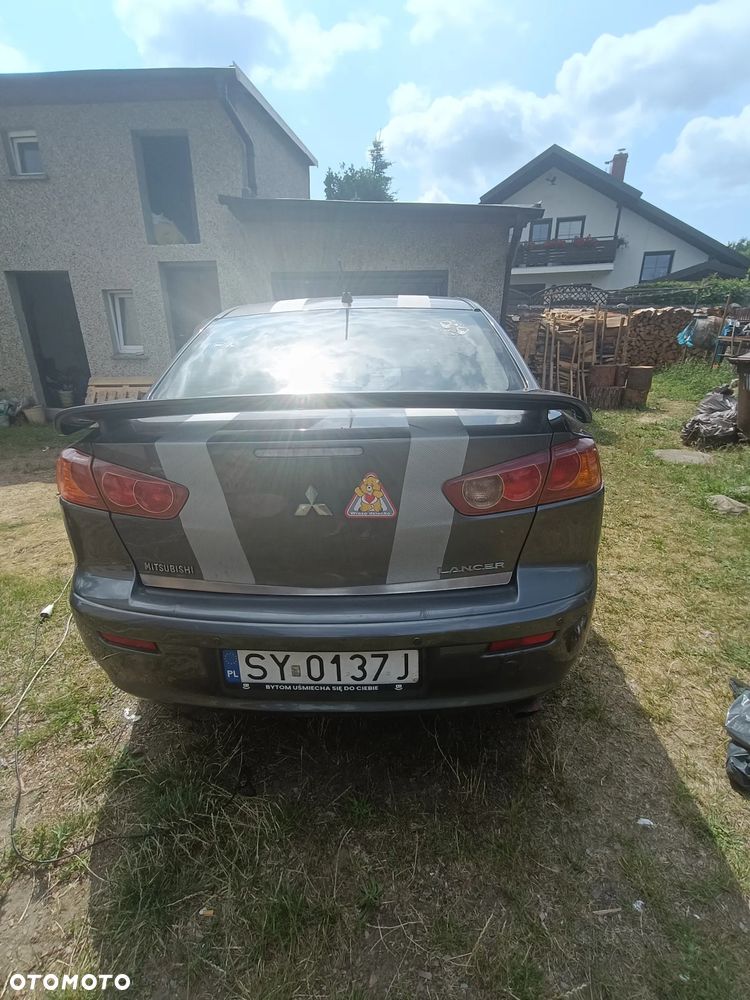Mitsubishi Lancer 2.0 DID Intense - 3