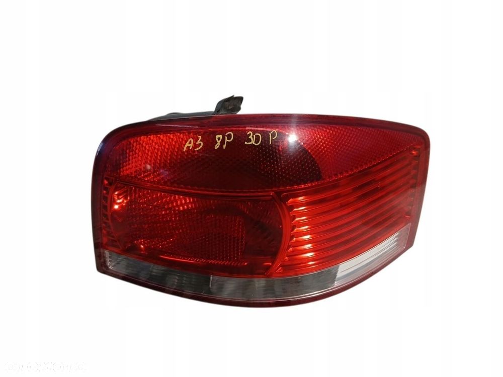 lampa prawa tylna tył audi a3 8p 3d 8p0945096 a3 8p - 1