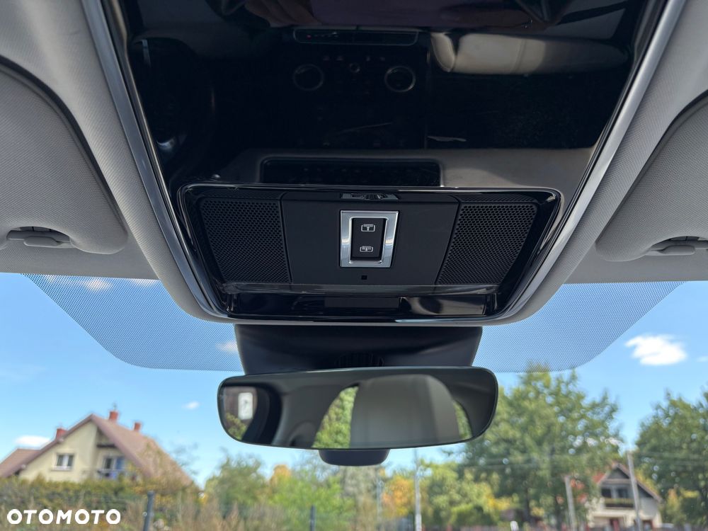 Land Rover Range Rover Velar 2.0 Si4 GPF S - 17