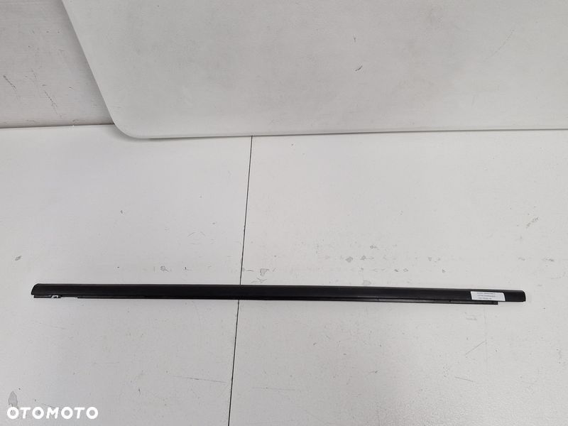 OPEL GRANDLAND X LISTWA ZGARNIAJĄCA LEWY PRZÓD - 1