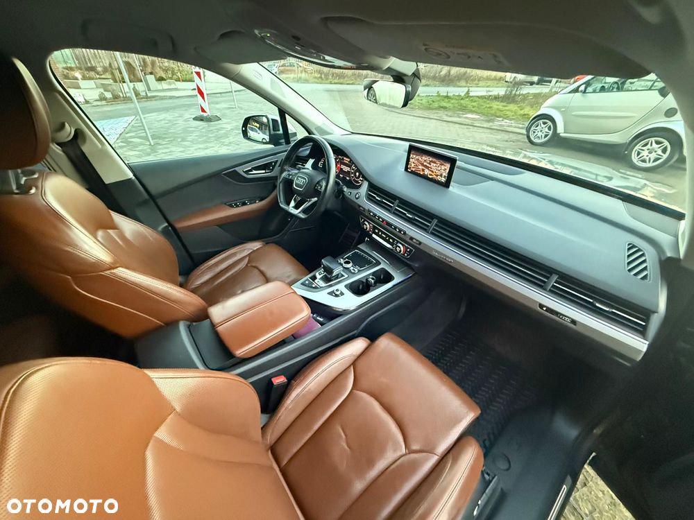 Audi Q7 - 18
