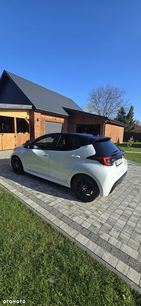 Toyota Yaris - 5