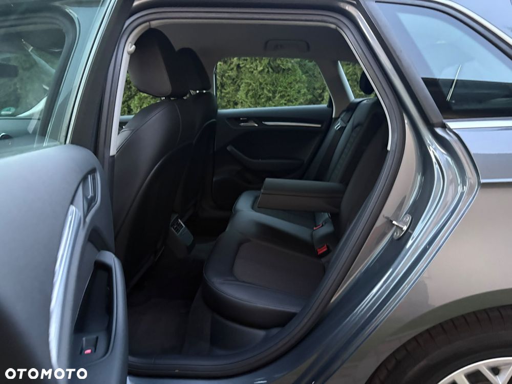 Audi A3 Sportback 2.0 TDI S tronic Ambiente - 9