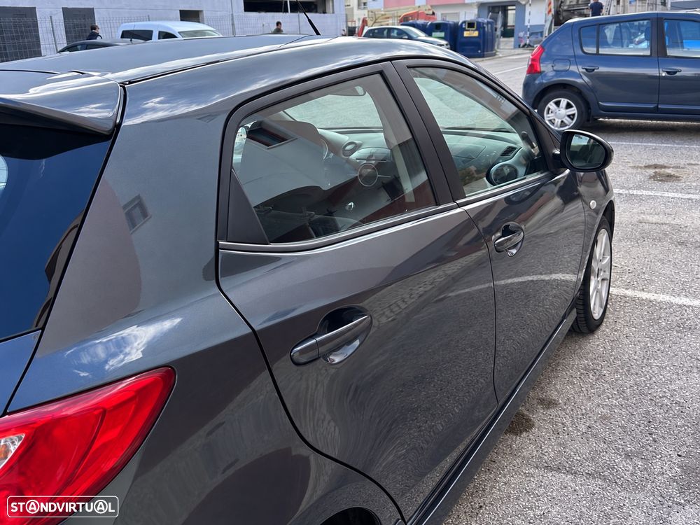 Mazda 2 1.3 MZR Sport - 10