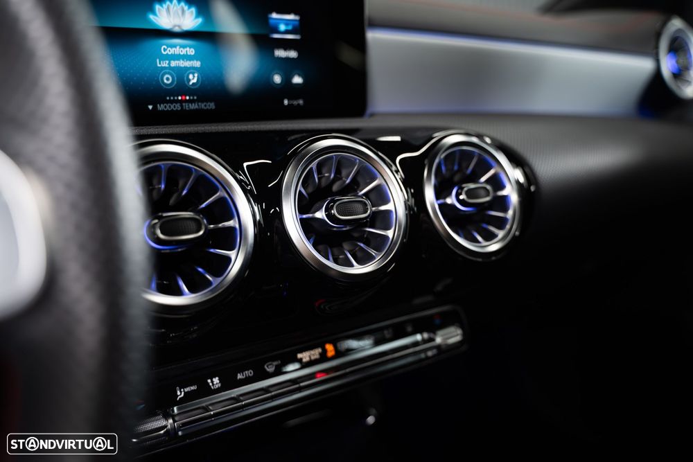 Mercedes-Benz CLA 250 e Shooting Brake AMG Line - 41