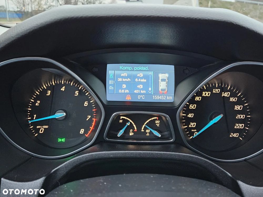 Ford Focus 1.0 EcoBoost Titanium - 9