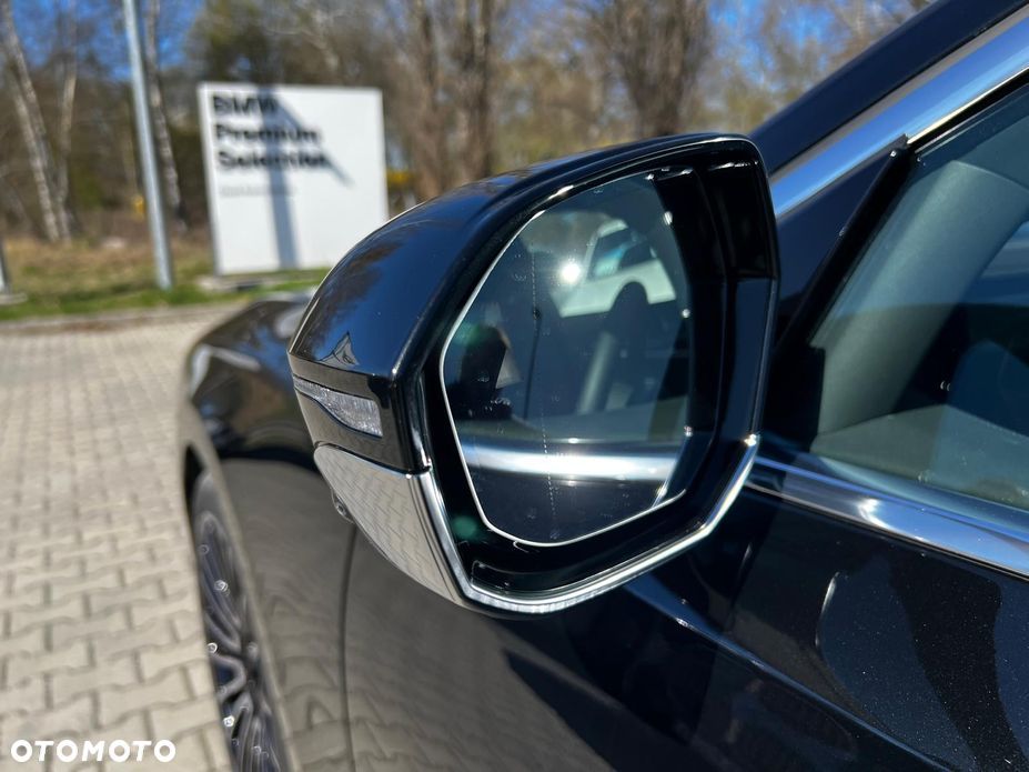 BMW Seria 7 740d xDrive mHEV sport - 9