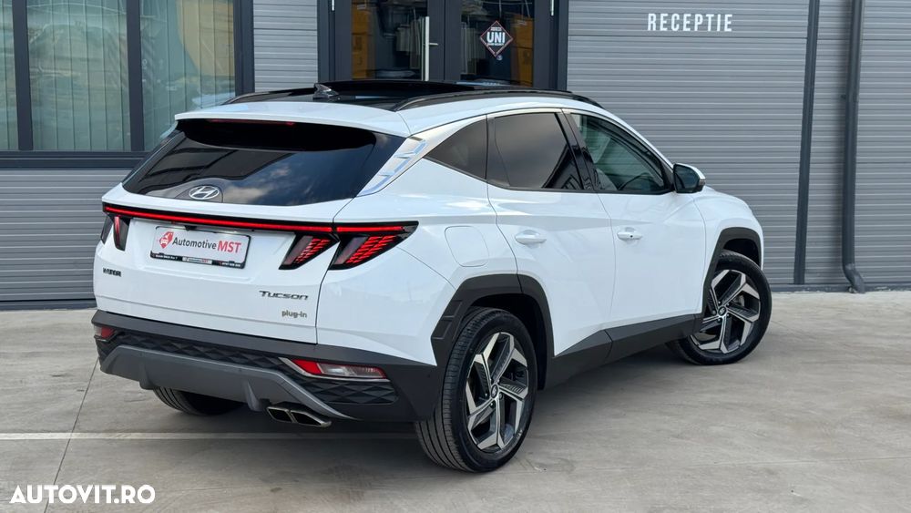 Hyundai Tucson 1.6 T-GDi Plug-in-Hybrid 4WD - 4