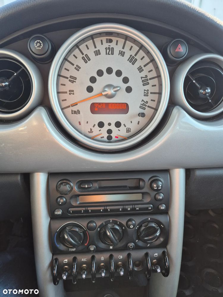 MINI Cooper - 6