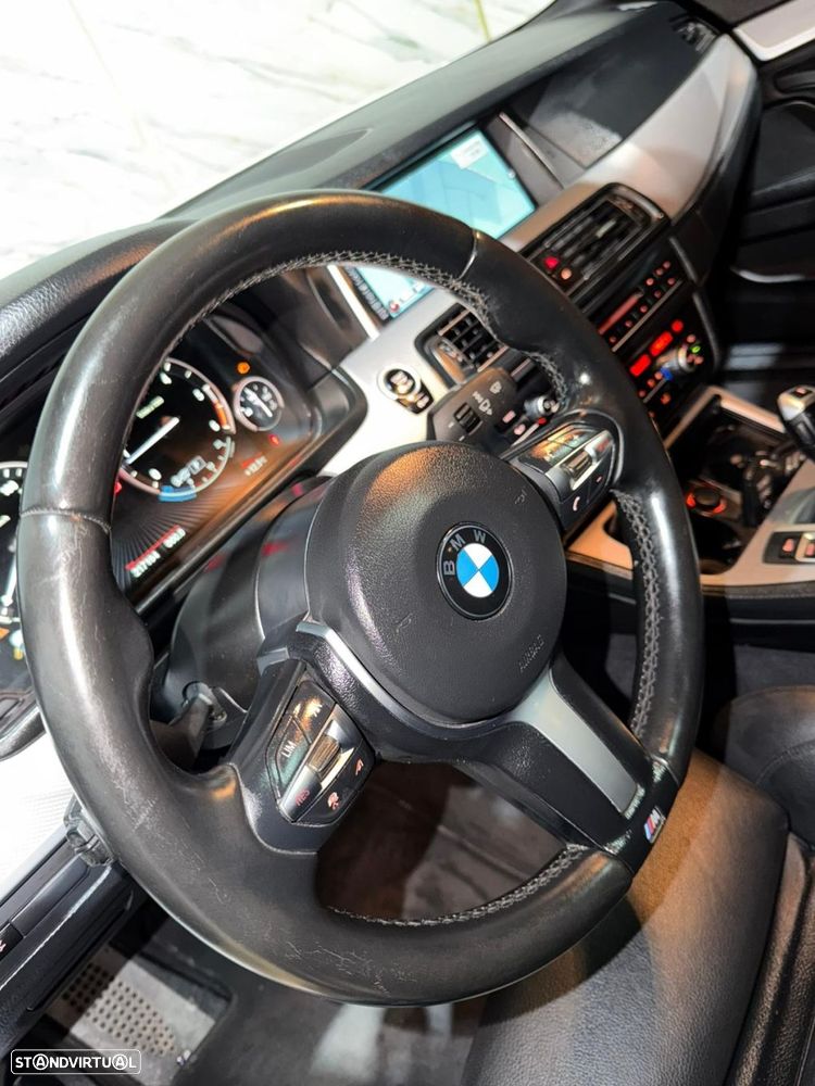 BMW 525 d Pack M Auto - 19