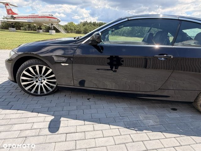 BMW Seria 3 320d DPF - 12