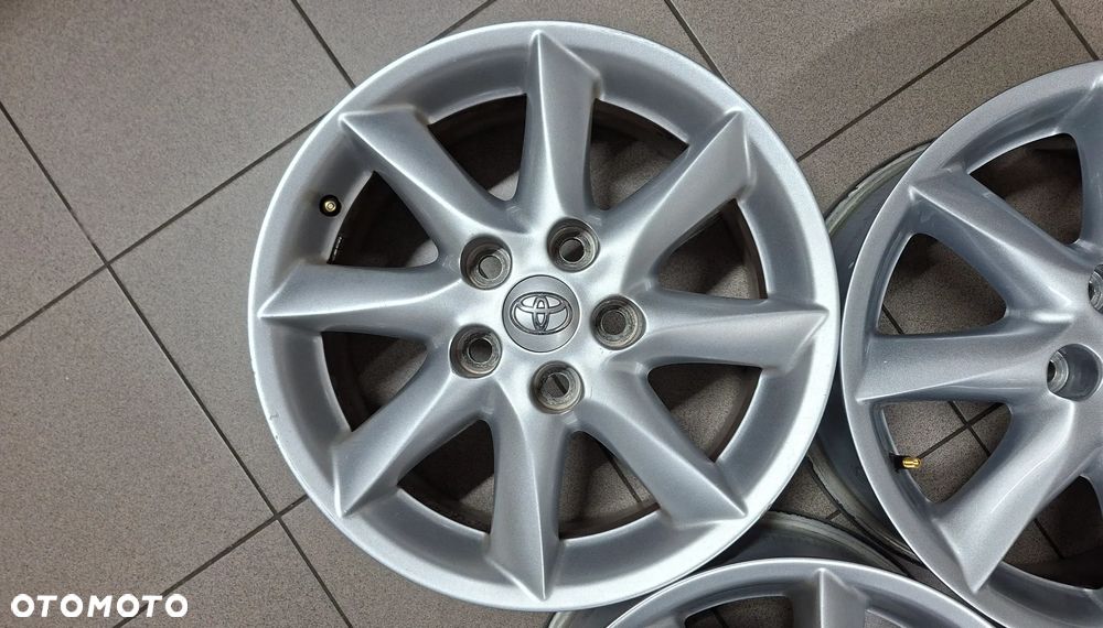 Felgi Aluminiowe 16 Toyota Auris Corolla 5x114.3 ET 45 - 11