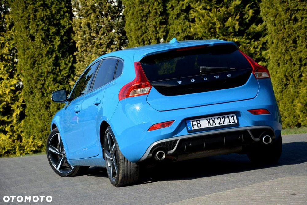 Volvo V40 T3 R-Design Momentum - 8