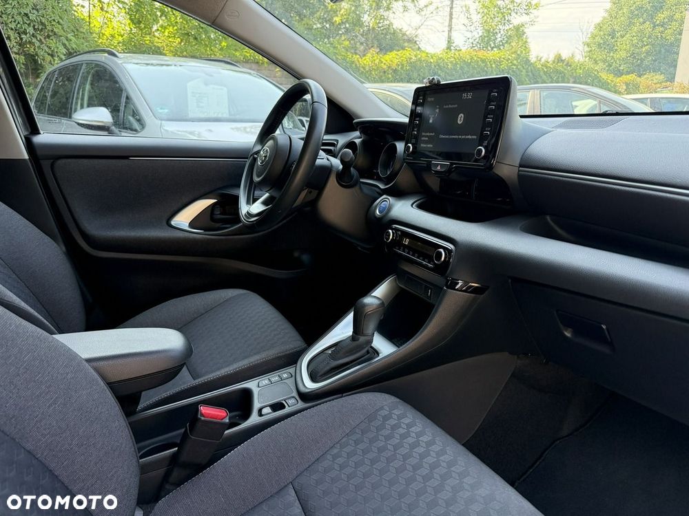 Toyota Yaris - 20